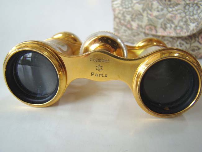 A 'Mint' Condition pair of Antique Opera Glasses by Colmont, Paris, circa 1900 — image 3